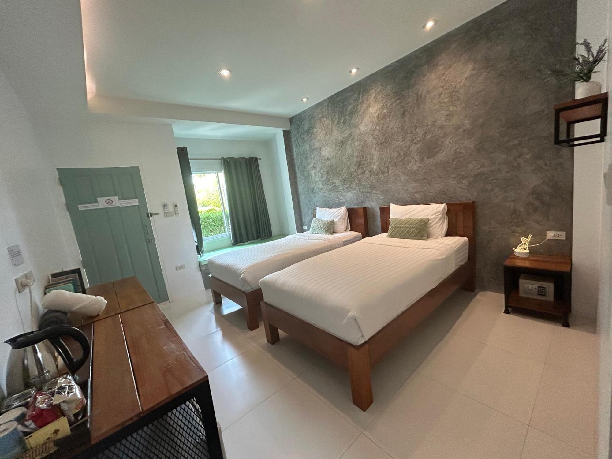 Phangan Hometown Resort - Adults Only Ban Tai Exterior foto